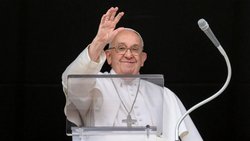 Jorge Bergoglio, de sacerdote de Flores a Papa jesuita y reformador de la Iglesia