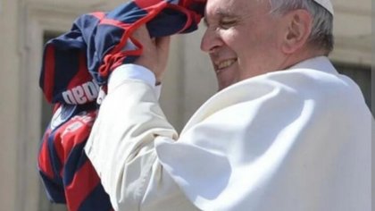Alberto Weretilneck y el Papa Francisco: de una frase polémica al homenaje