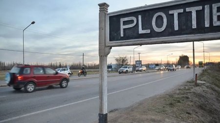 Acusado por cruzar la Ruta 22 en rojo, doblar en U y lesionar a dos personas