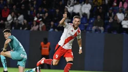 River se sobrepuso a la altura y empató con Independiente del Valle  