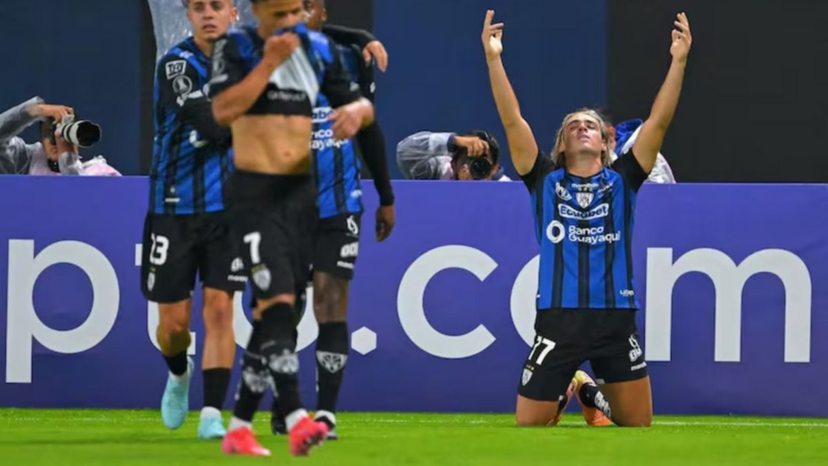 Claudio Spinelli: del éxodo en Ucrania al partido de su vida ante River
