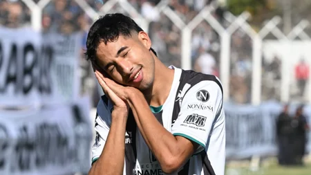 Goleó Cipolletti, Olimpo perdió de local con el último y Villa Mitre es el nuevo puntero