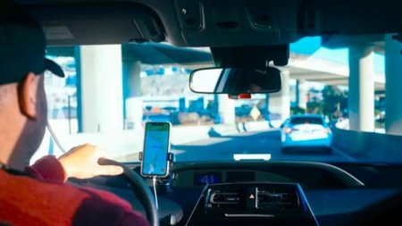 Un conductor de Uber apuñaló a un pasajero en Bariloche