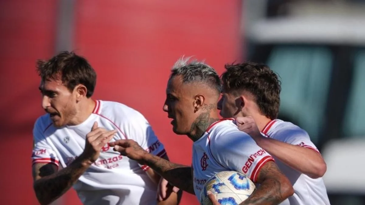 Barracas Central logró un agónico triunfo y quedó a un paso de los playoffs