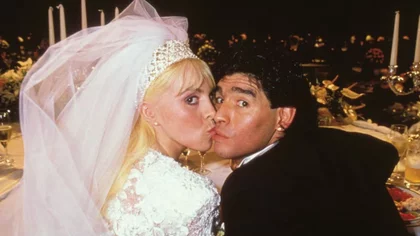 Claudia Villafañe contó cómo es la conexión que tiene con Diego Maradona tras su muerte: “Le hablo”