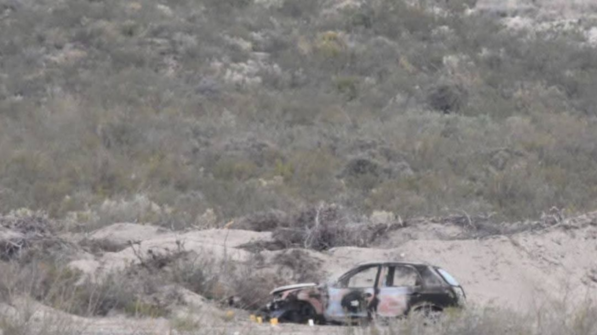 Confirmado: el auto incendiado era del joven asesinado en Roca