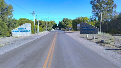 Una mujer empujó a su nena de 2 años sobre la ruta y quedó detenida