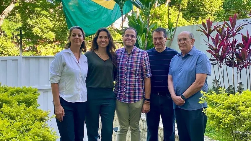 Rescate a los cinco venezolanos refugiados en la embajada argentina en Caracas