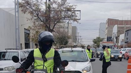 En dos horas secuestraron tres motos y un auto, en el centro neuquino