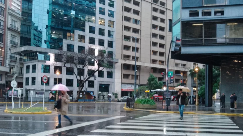 Antes de las elecciones, diluvio y anegamientos en la zona metropolitana