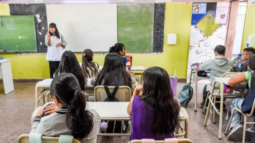 Aumento de hasta 275% en las partidas escolares para Neuquén