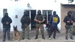 Operativo antidrogas en Choele Choel: secuestraron drogas y dinero en allanamientos simultáneos
