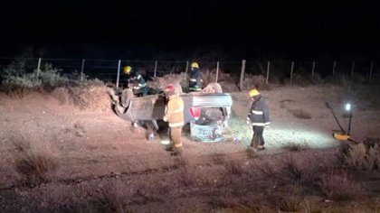 Un roquense volcó en la Ruta 22 cerca de Plaza Huincul y fue trasladado al hospital