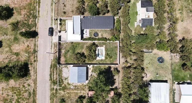 Contratos truchos, viáticos y una camioneta de lujo: los hechos para imputar a Gloria Ruiz