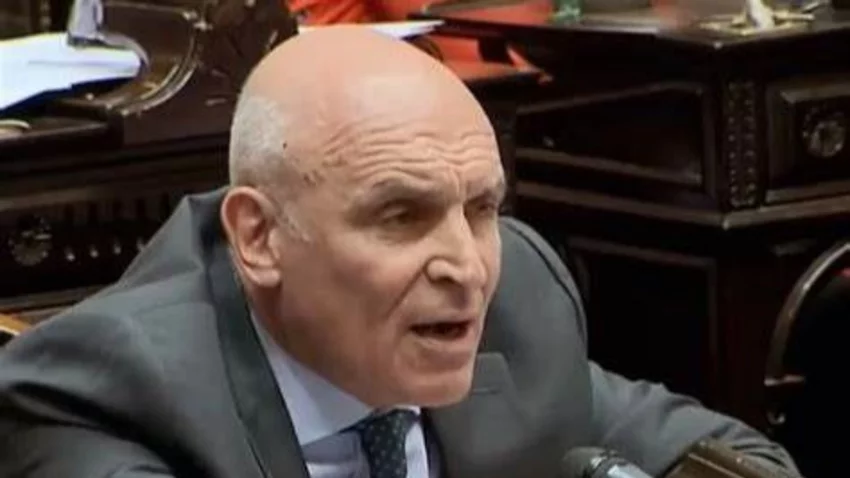 Espert acusó a Kicillof de "entregar la provincia a los delincuentes"