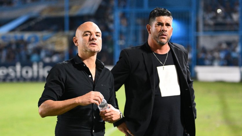 El último campeón se quedó sin dupla técnica: renunciaron Orsi - Gómez