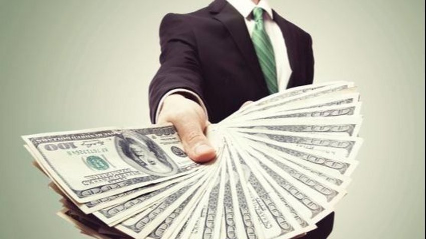 Banqueros y sus sueldos millonarios: cuál es mínimo de los que mejor cobran en el país