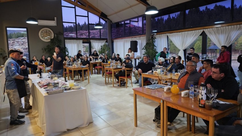 El chivito criollo busca posicionarse como emblema de la gastronomía regional