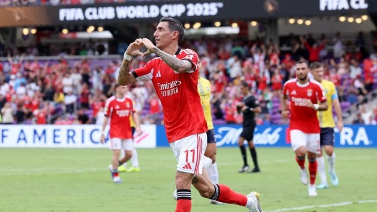 Benfica goleó por 6 a 0 al Auckland City y Boca tomó nota