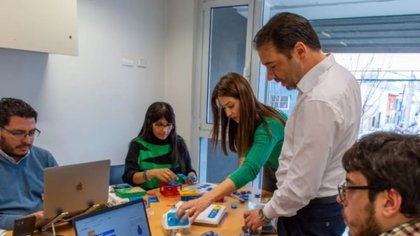 Robots, juegos y vacaciones: vuelve la Colonia Digital para chicos