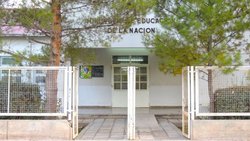 Indignación en una escuela rural por la designación de un docente denunciado por abuso