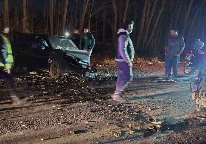 Con un vaso en la mano: la postal que dejó un brutal choque en la ruta 151 en Cipolletti