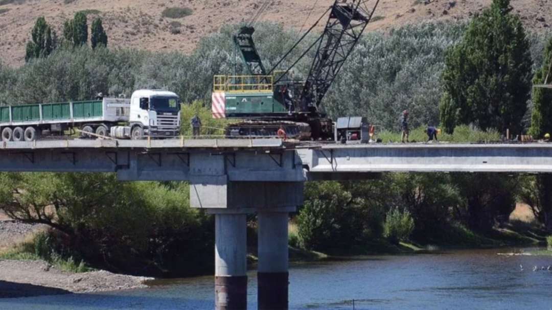 Por la disolución de Vialidad Nacional el puente de La Rinconada tiene las obras paralizadas