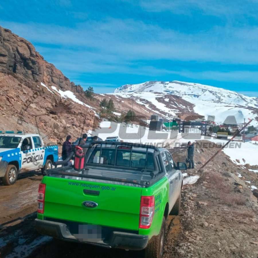 Indignación en Copahue: destrozaron la flora con maniobras 4x4 en zona prohibida