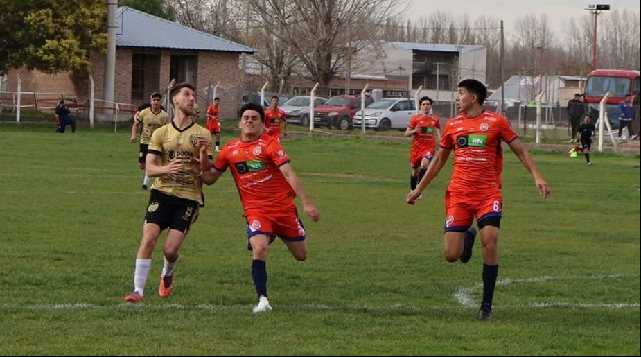 En San Patricio de El Cha&ntilde;ar, fue igualdad entre el local y Deportivo Roca