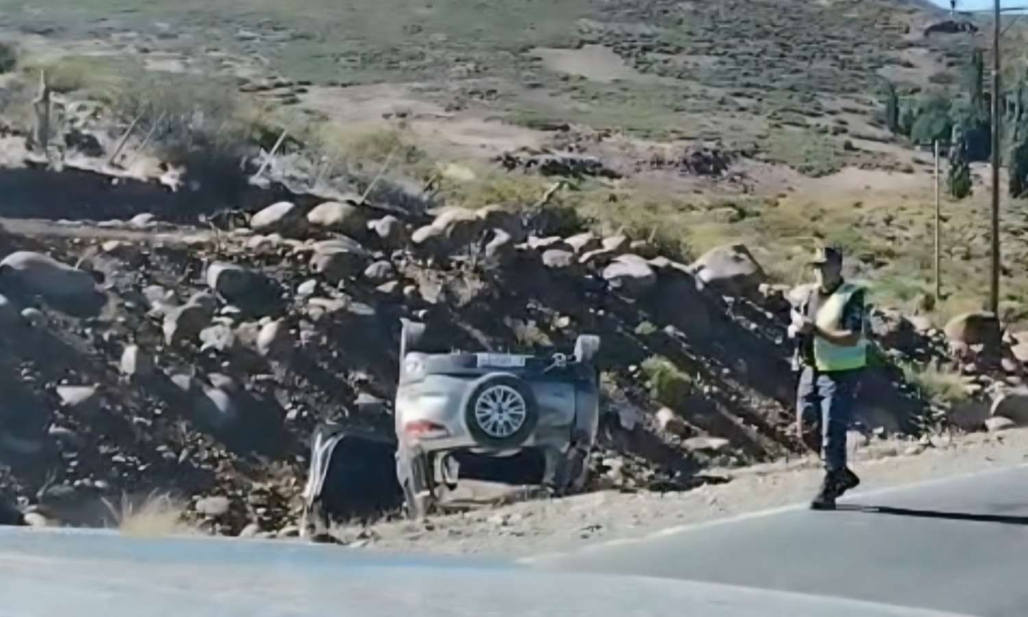 Vuelco de camioneta en la Ruta Provincial 43 cerca de Las Ovejas
